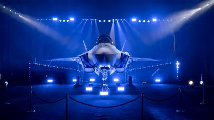 Scandal transatlantic: Software-ul avionului F-35 „poate fi spart” ca un iPhone